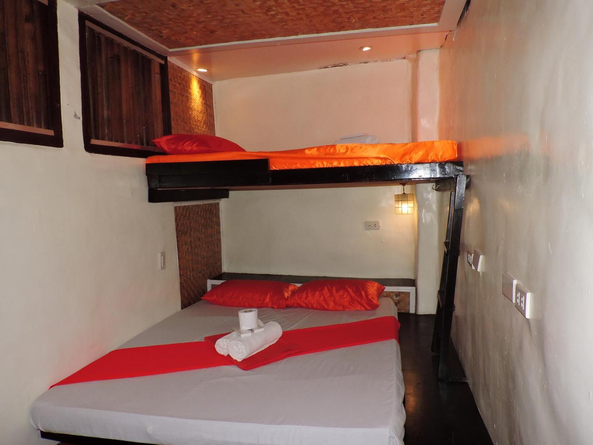 Orange Mangrove Pension House By Sms Hospitality Puerto Princesa Номер фото