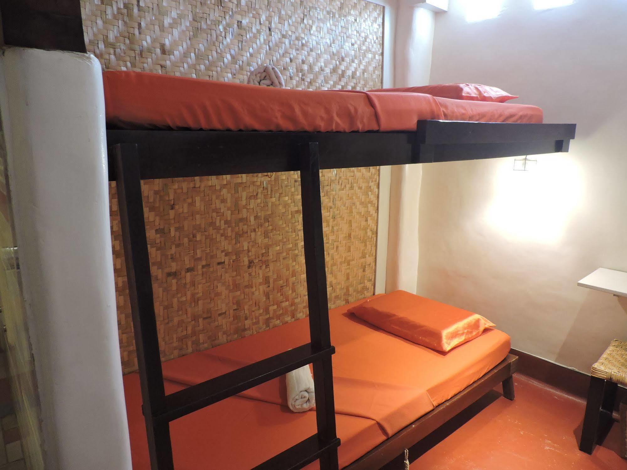 Orange Mangrove Pension House By Sms Hospitality Puerto Princesa Екстер'єр фото