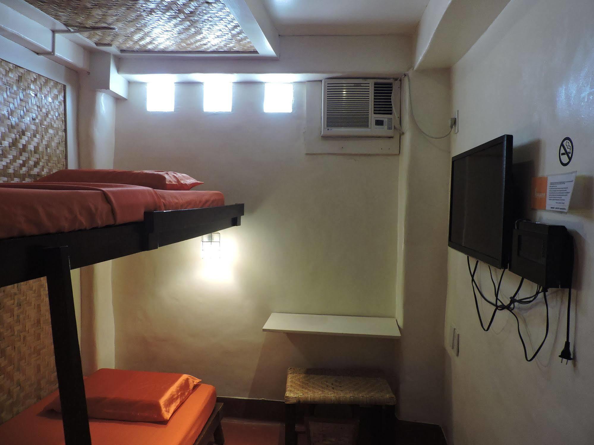 Orange Mangrove Pension House By Sms Hospitality Puerto Princesa Екстер'єр фото